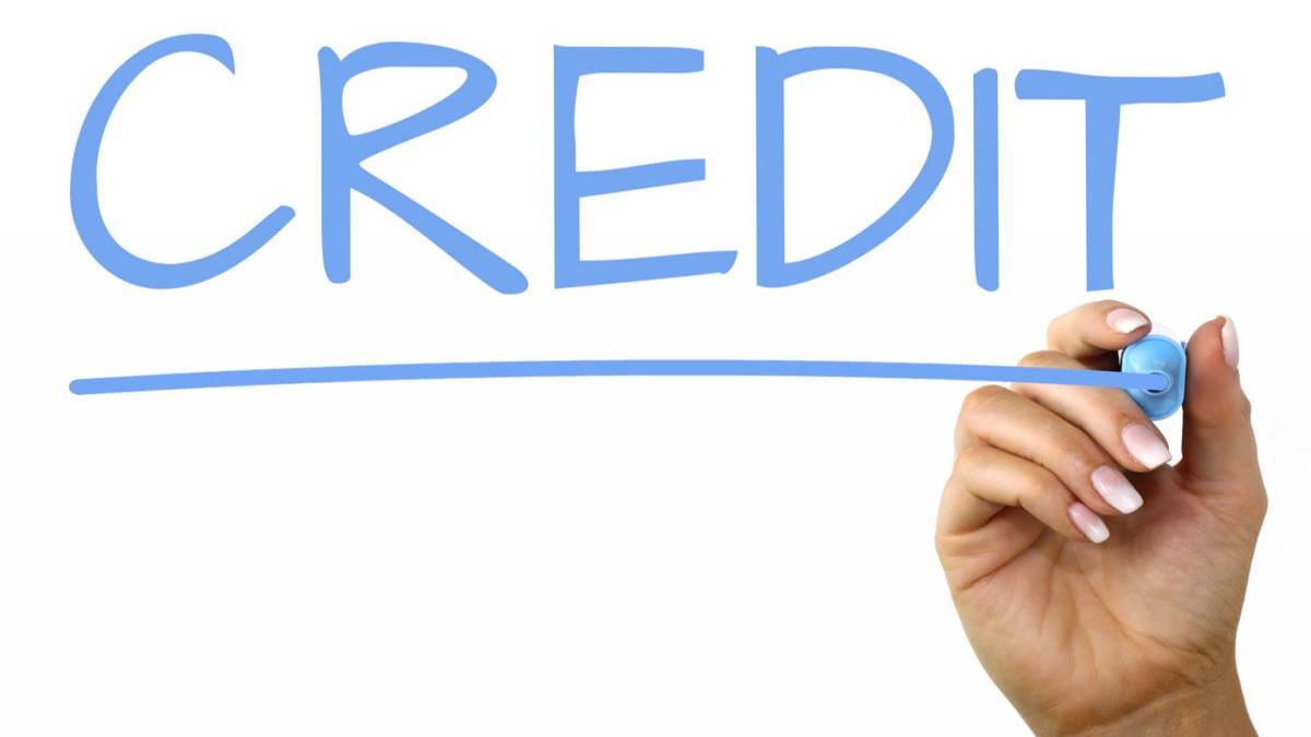 Il creditore può munirsi di più titoli esecutivi per la stessa ragione di credito.
