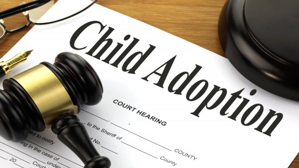 Adozione in casi particolari: fondamentale per il bambino il rapporto civile tra l'adottato e i parenti dell'adottante