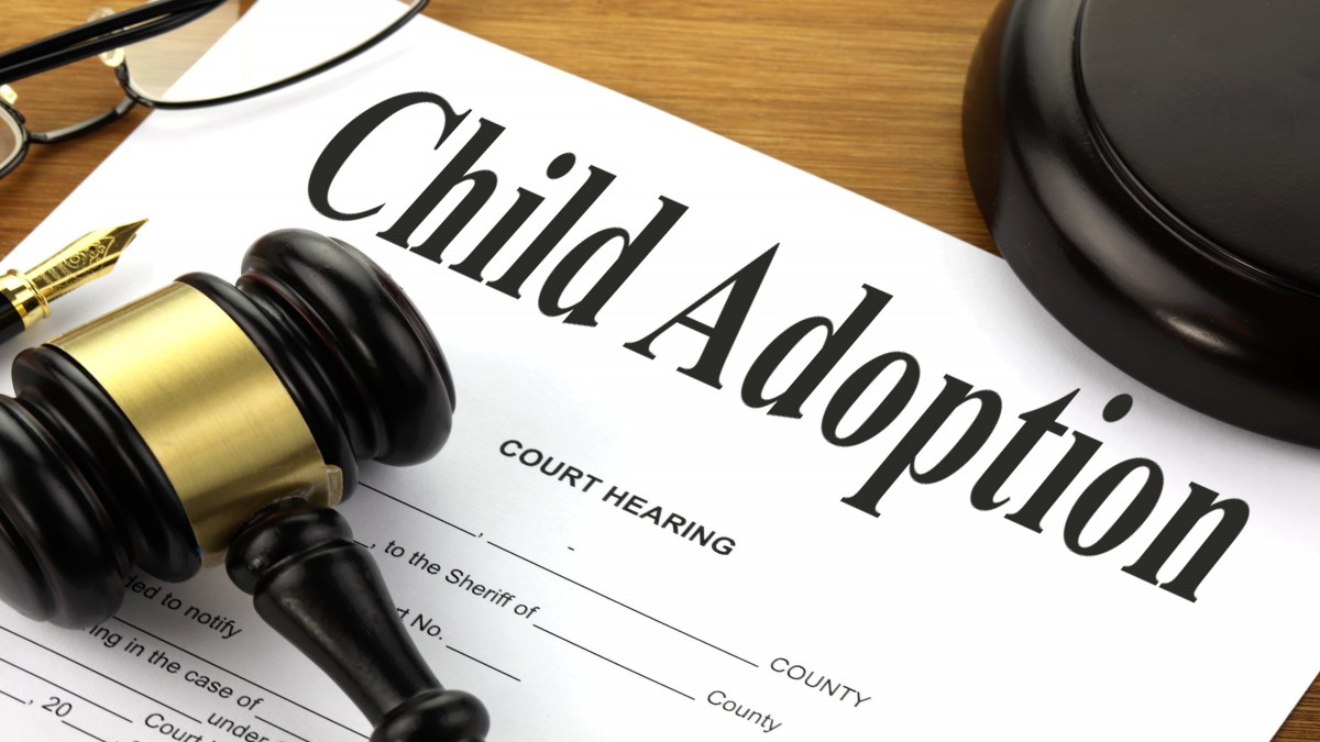 Adozione in casi particolari: fondamentale per il bambino il rapporto civile tra l'adottato e i parenti dell'adottante