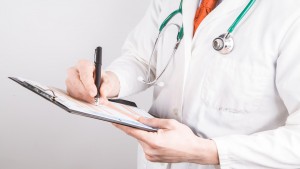 Indennità di accompagnamento e contenuto del certificato medico allegato alla domanda